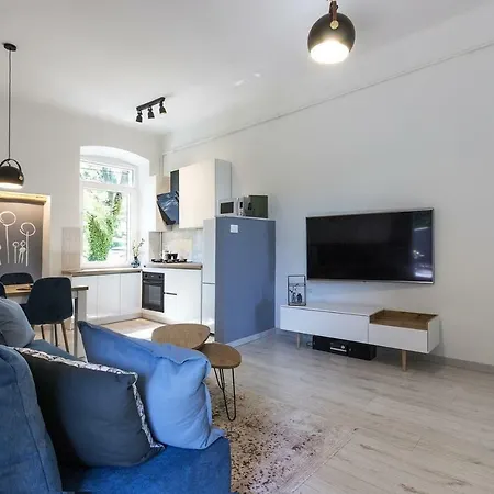 *** Lounge Terrace With The Harbour View / Centre *** Apartment *