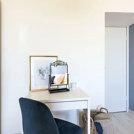 Apartment *** Lounge Terrace With The Harbour View / Centre ***