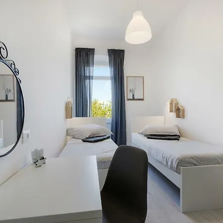 Apartment *** Lounge Terrace With The Harbour View / Centre *** Pula